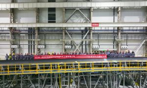 最长！最大！中国中车首支120米级风电叶片下线