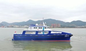 中交海峰风电“海峰5000系列”两型首制风电运维船顺利完成试航！